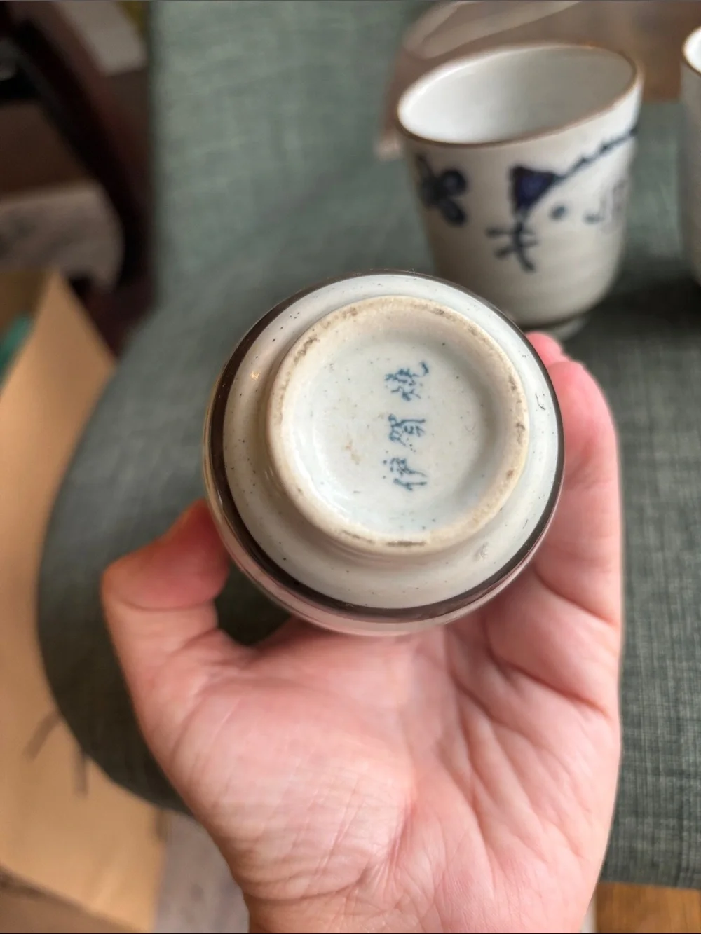 Japanese cat Handmade Ceramic kitty adorable tea Sake Cups Set of 4 cute signed